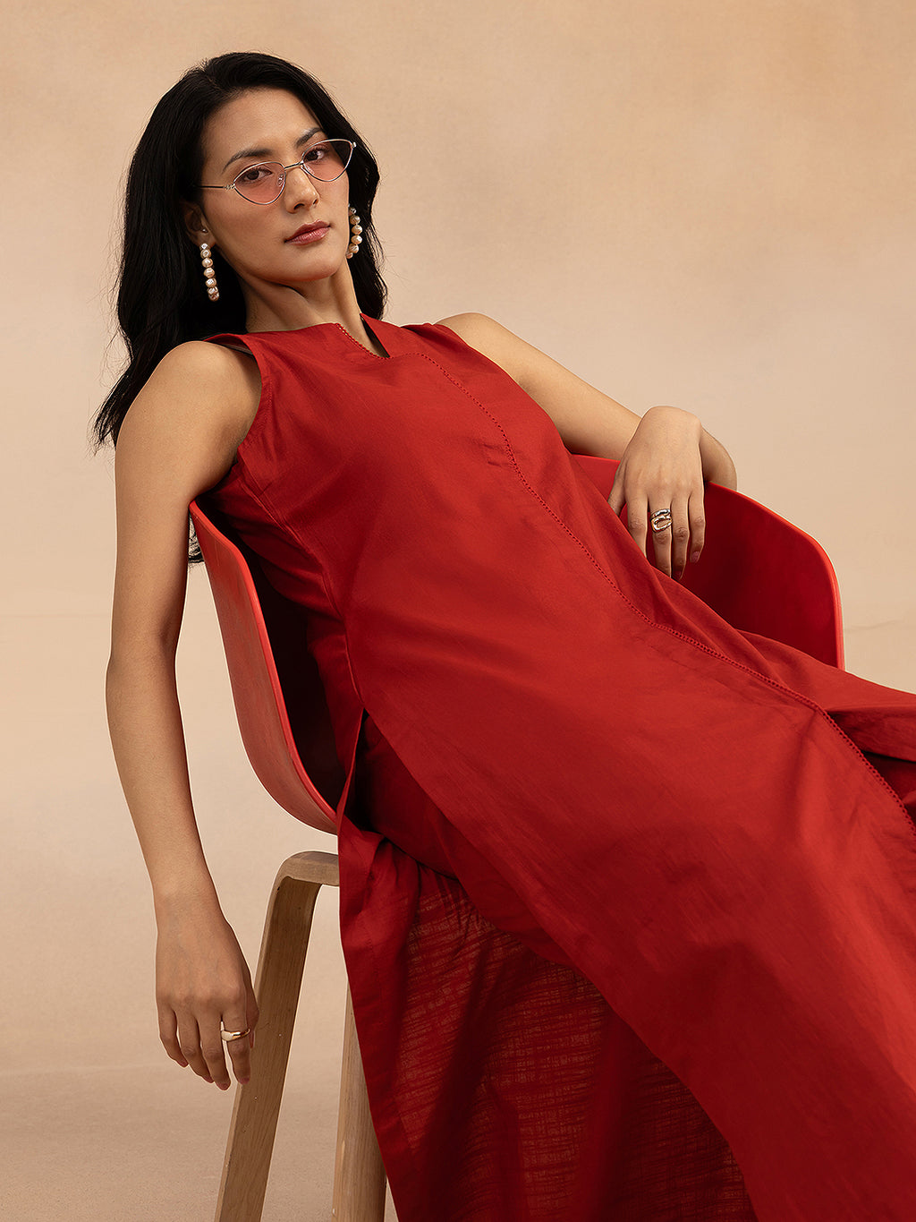 Women Red Cotton Slub Straight Kurta