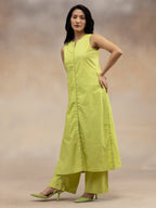 Women Pear Green Cotton Slub Straight Kurta Set