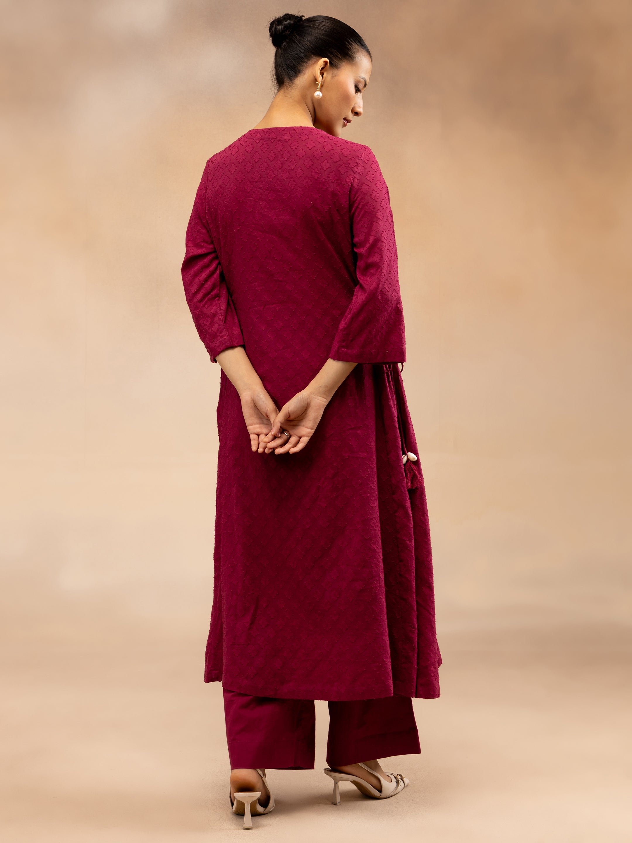 Women Magenta Cotton Dobby Kurta Set with Waist Tie-Up