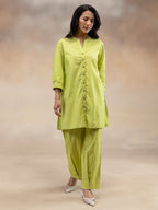 Women Lime Green Solid Cotton Slub Kurta