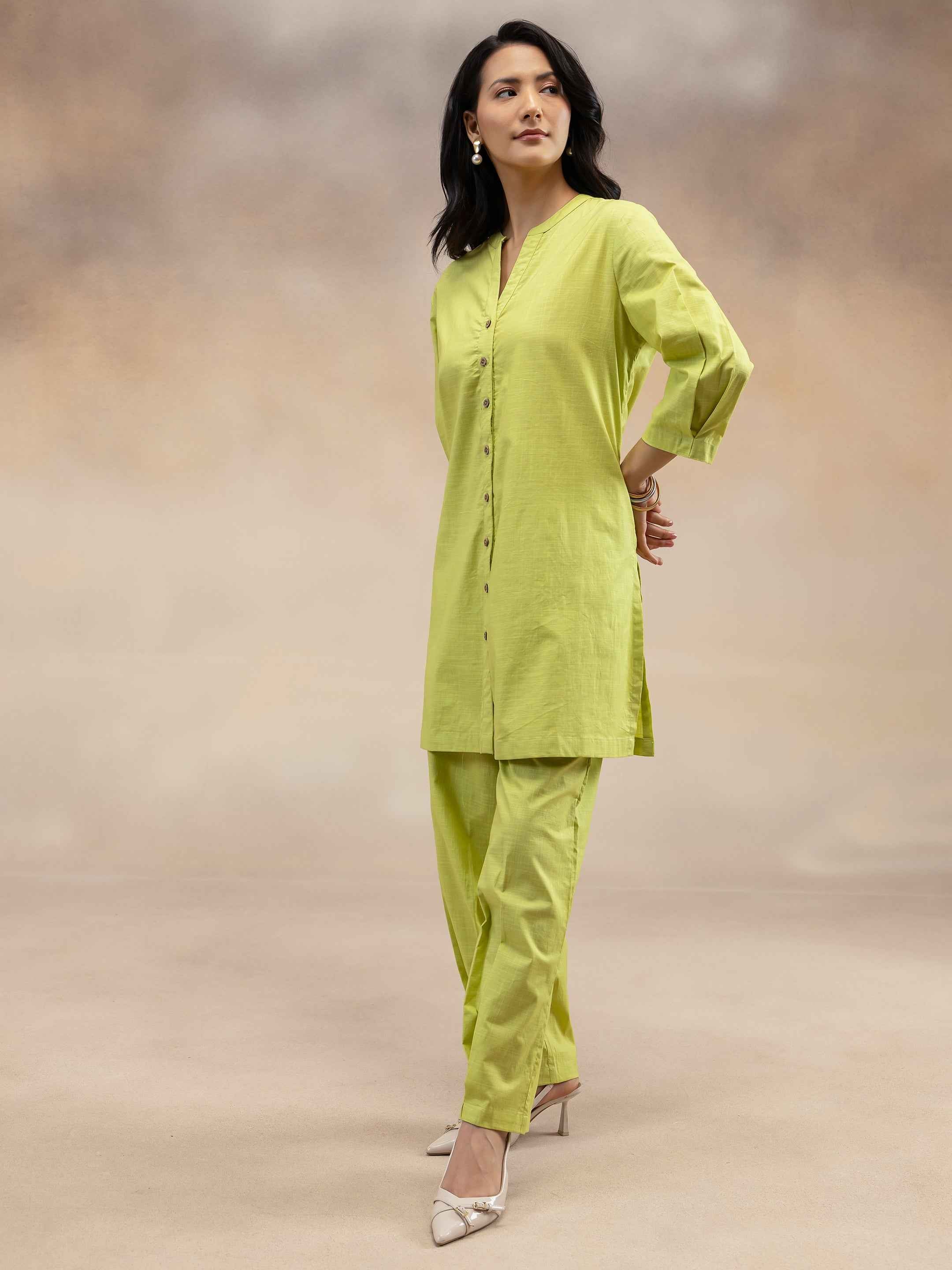 Women Lime Green Solid Cotton Slub Kurta Co-Ord Set