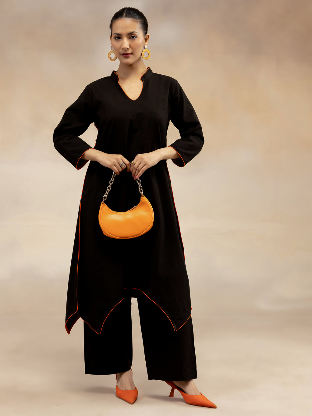 Women Black Contrast-Trim Cotton Slub Kurta Set