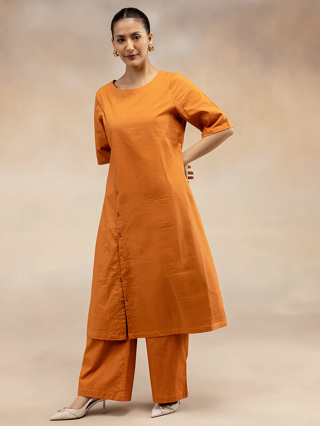 Women Rust Cotton Slub Kurta with Off-Centre Button Detail